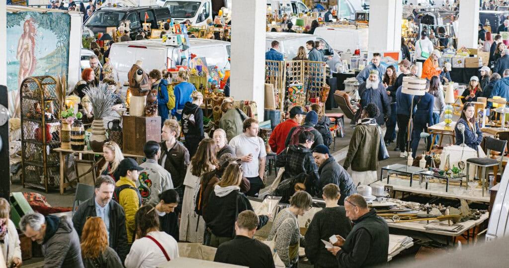 The Giant London Flea Market