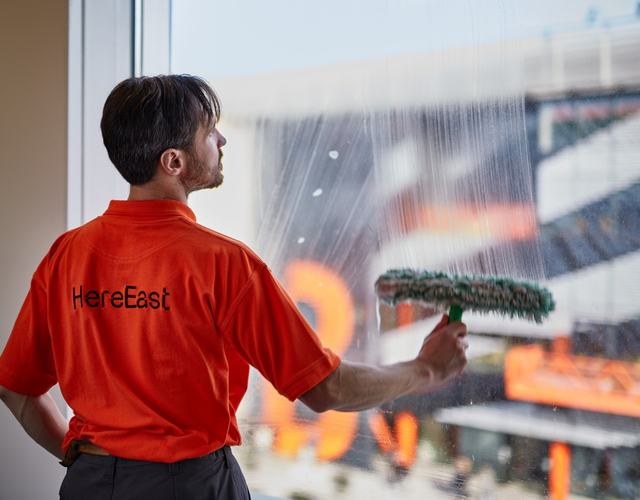 vb1632568_HereEast_Cleaners_05-02-2020_01_1600x1066
