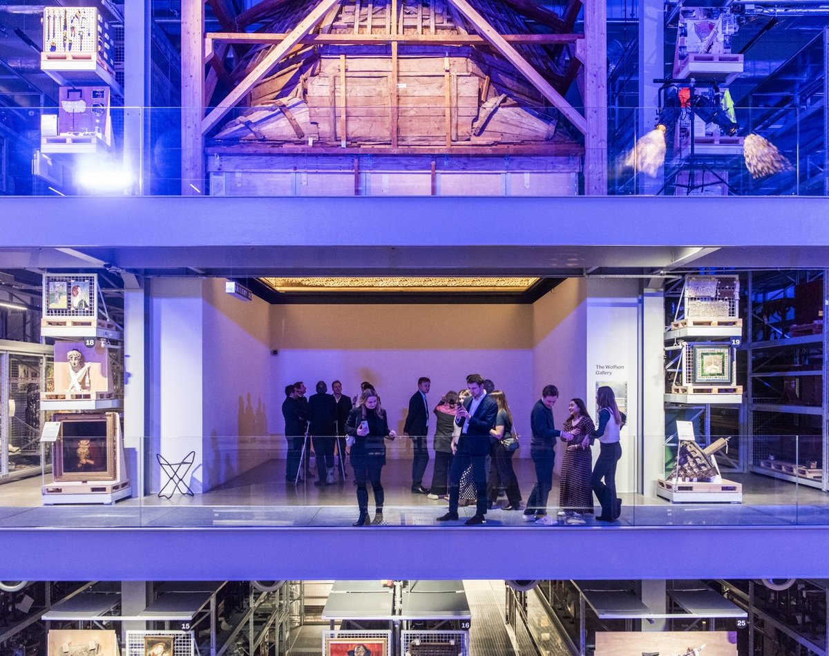 vb5635467_V_A-124_1600x1068