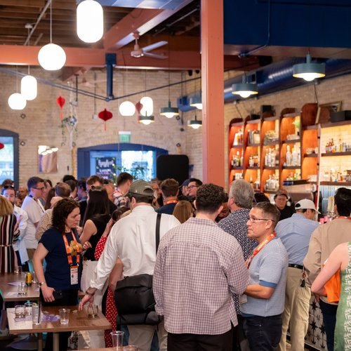 vb5659832_MEN08748_1600x1067