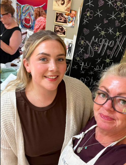 Kim & Carol Makeup Glow & Go Training