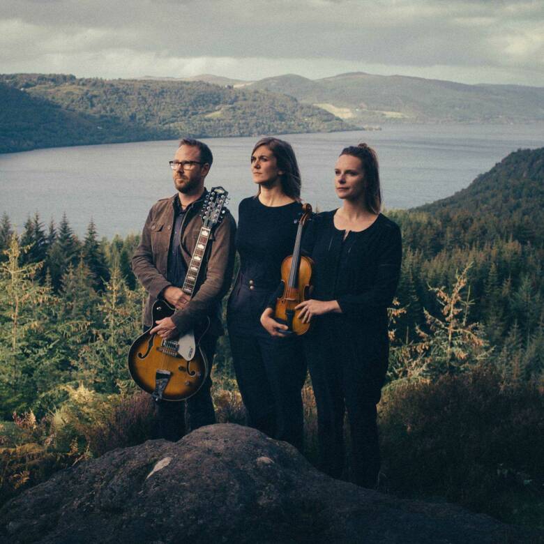 TEMP Headwater Packshot