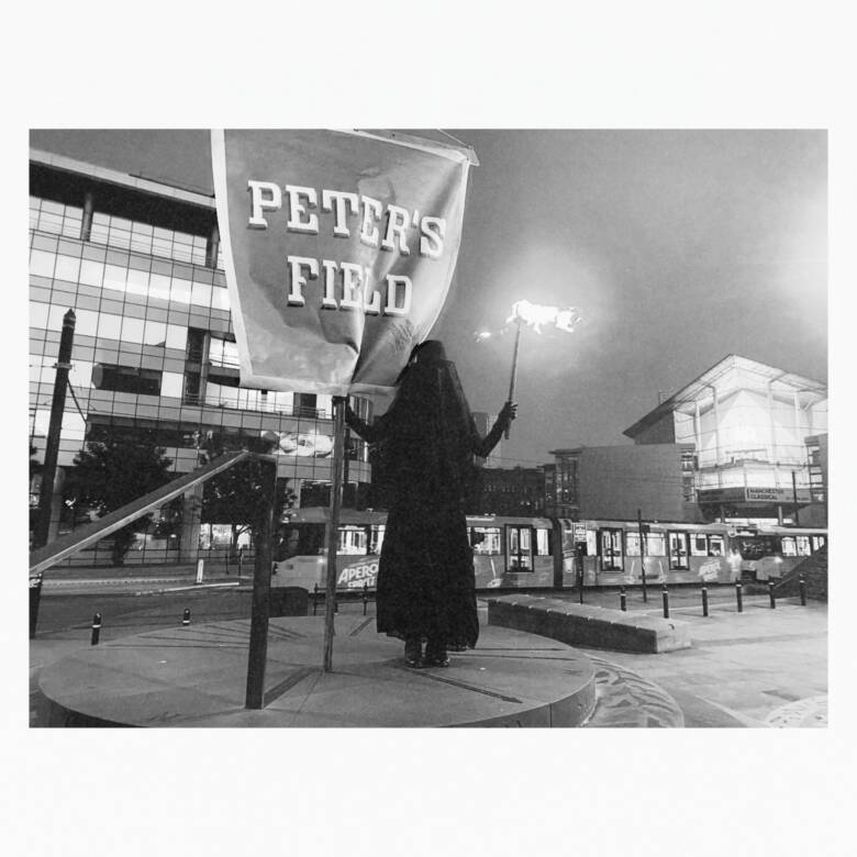 Peters Field PACKSHOT