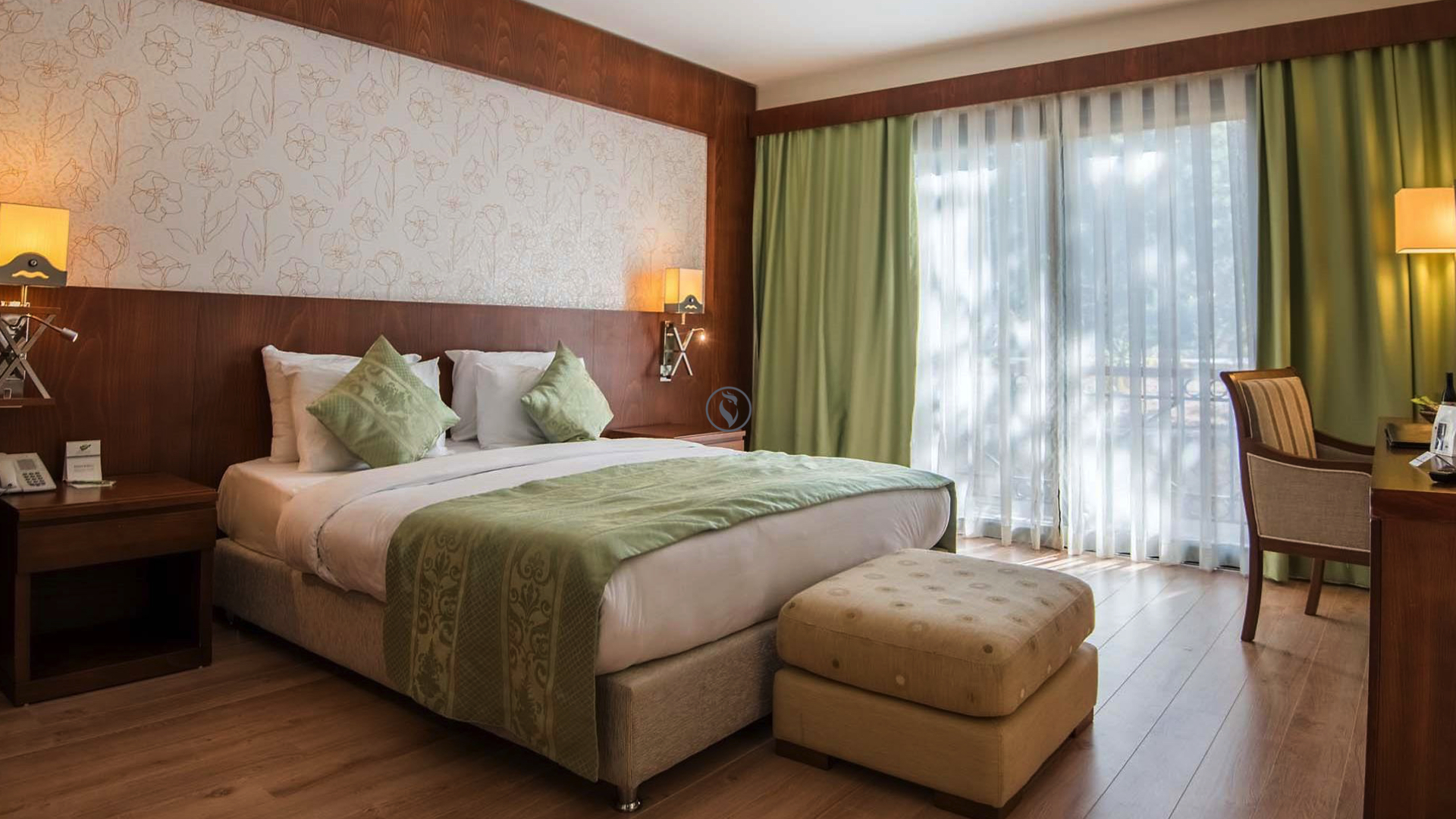 Korineum Golf & Beach Resort