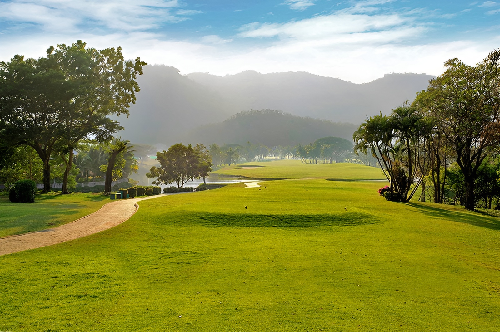 Play golf in Thailand at Palm Hills Golf Club Hua Hin