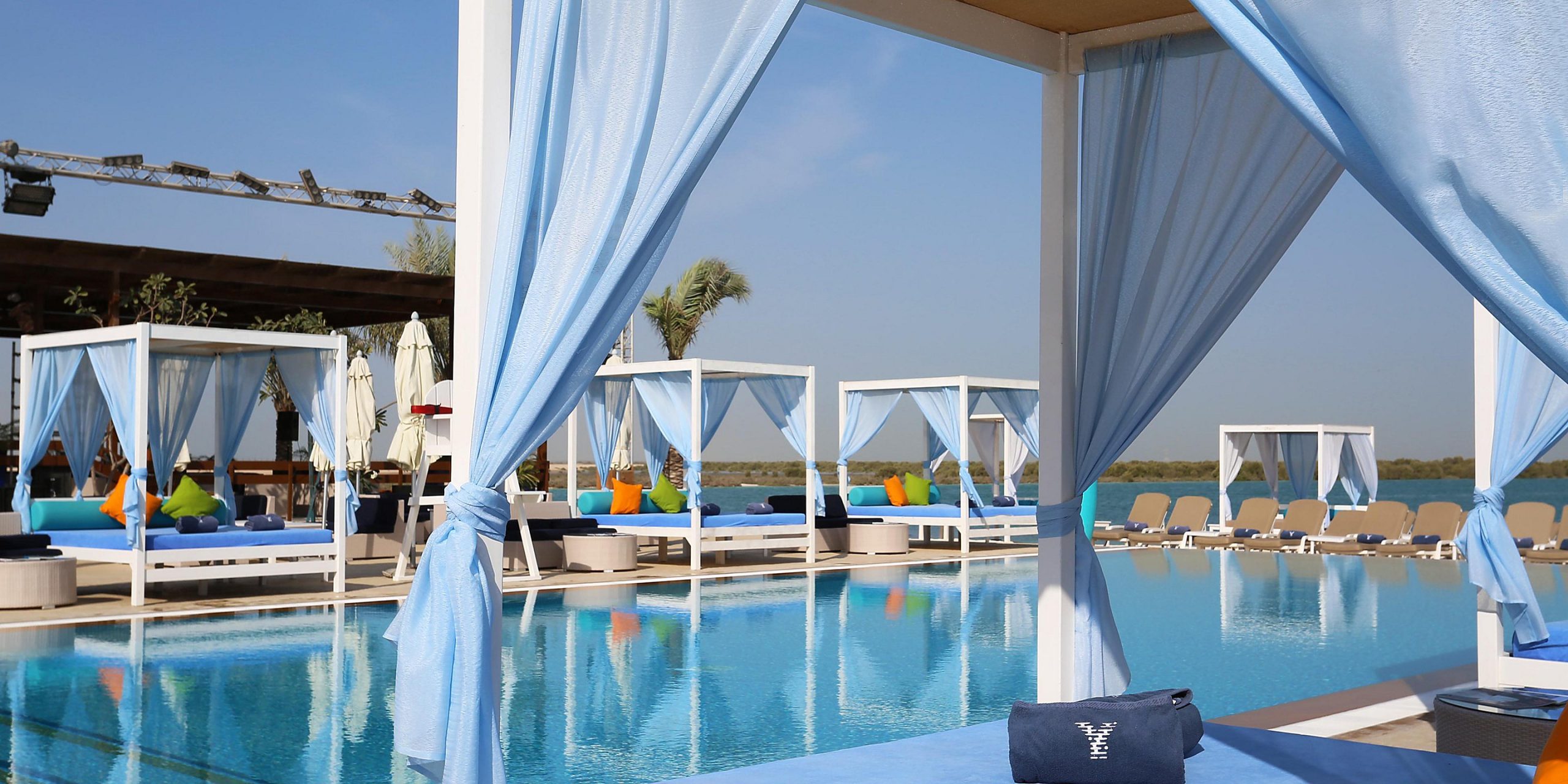 Crowne Plaza Abu Dhabi