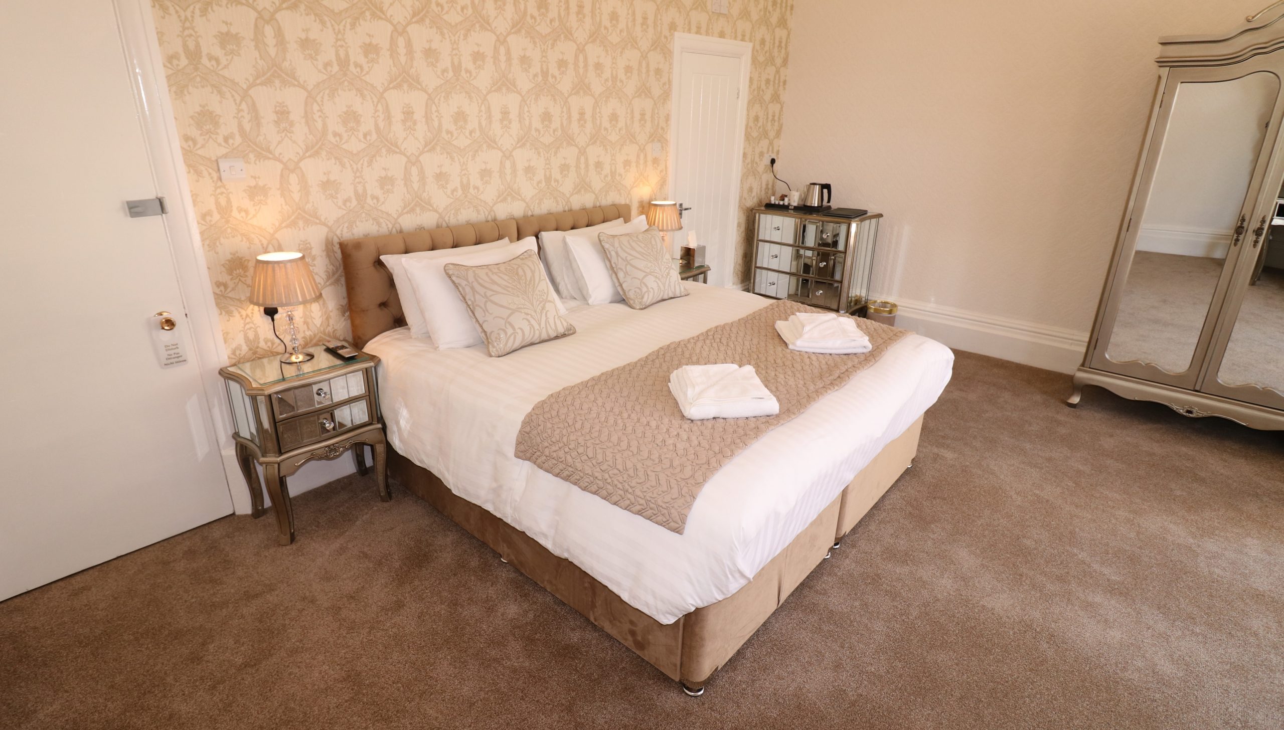 The Annan Hotel