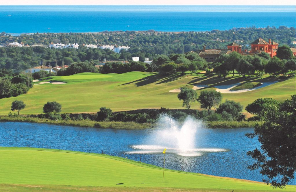 Play golf in Spain at La Cañada Golf Club
