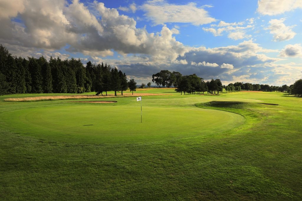 Play golf in Yorkshire at KP Golf Club