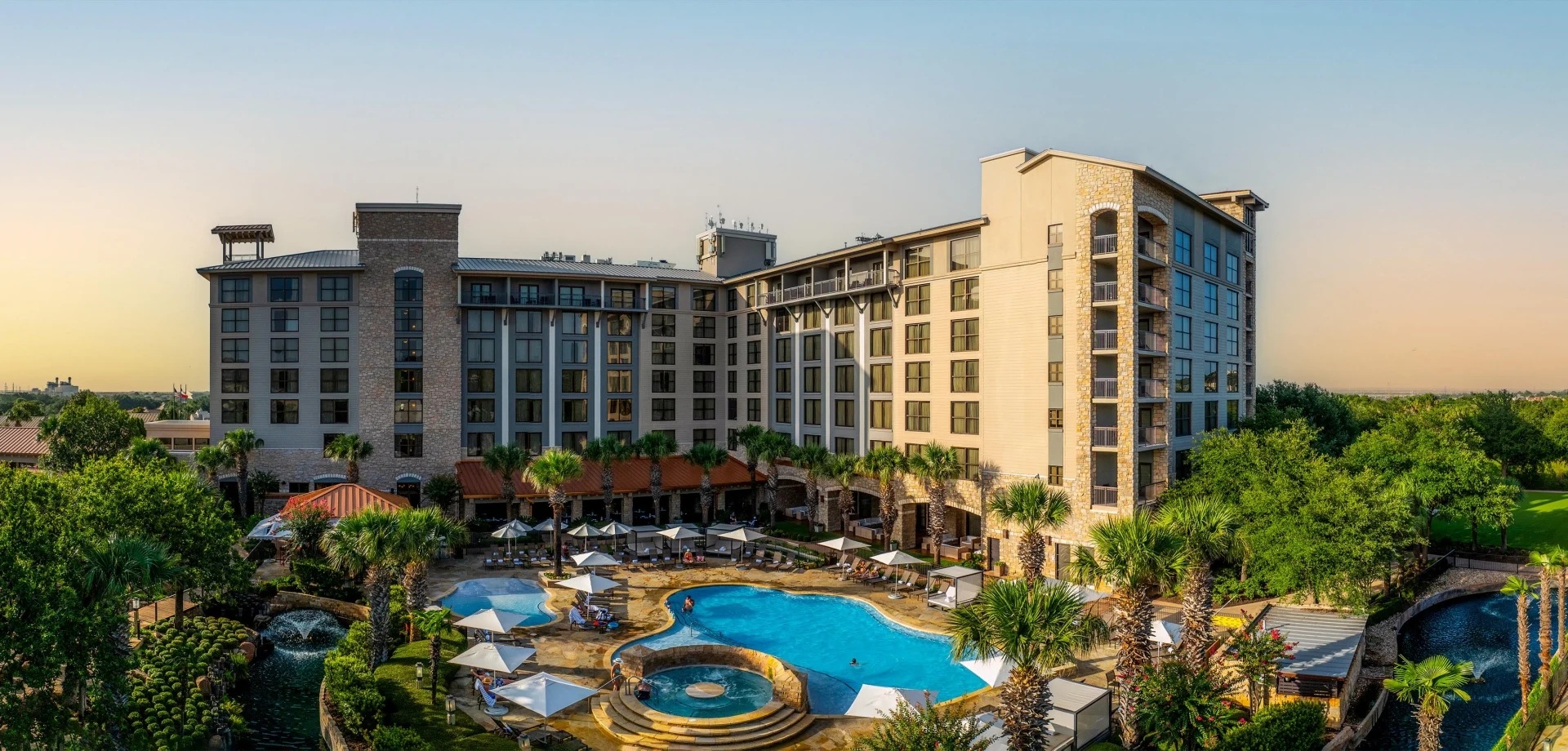 Horseshoe Bay Resort