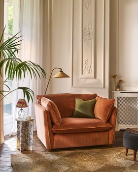 Bloomsbury Loveseat In Stain Resistant Cotton Velvet Peanut