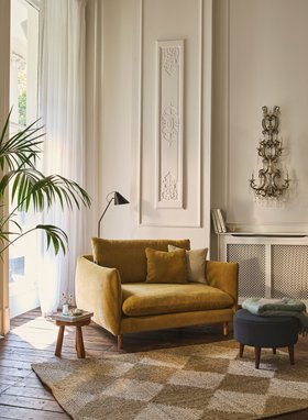 Greenwich Loveseat Stain Resistant Chenille Gold