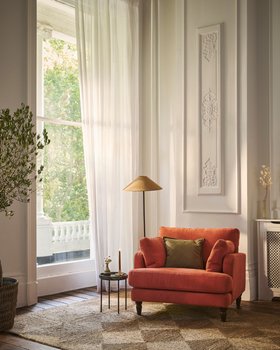 The Notting Hill Armchair In Textured Cotton Cayenne