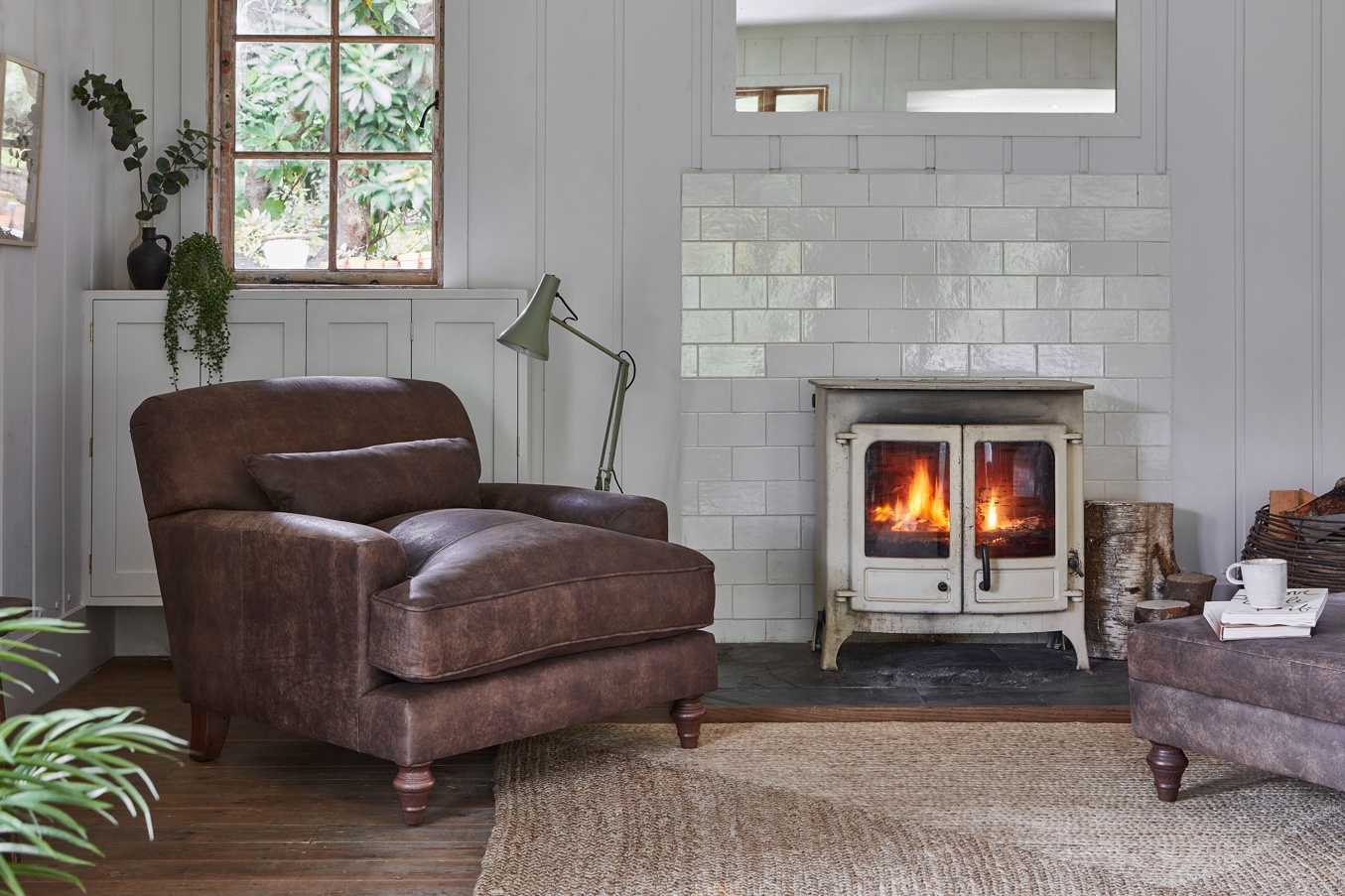 Galloway Ladies Chair in Buffed Saddle Leather Timber