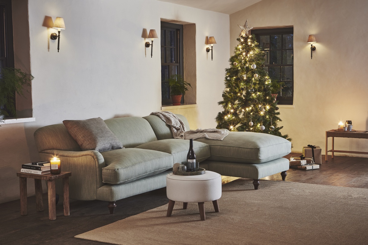Evelyn Chaise Sofa in Stain Resistant Viscose Cotton Seagrass
