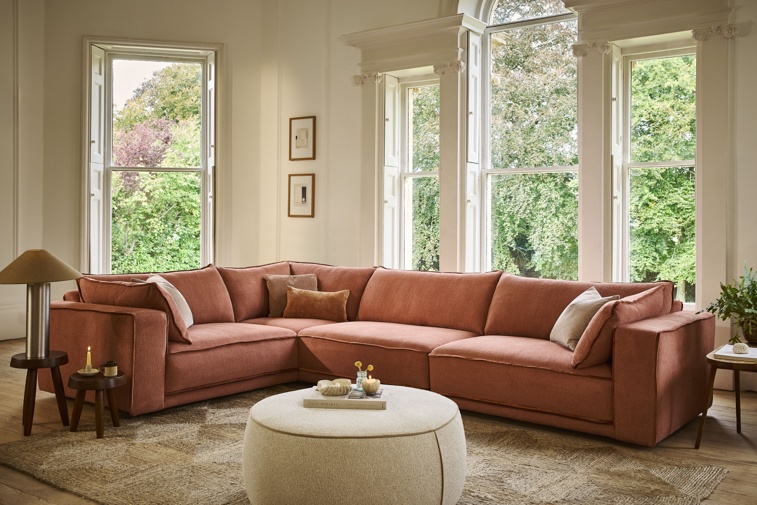 Wimbeldon Corner In Slubby Cotton Red Earth Hero Image