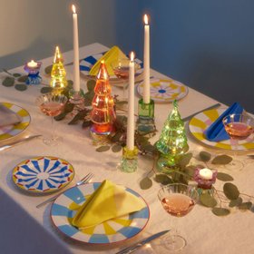 LED-Glas-Tannenbäume Klein – Bunt · 5er-Set · 18–28 cm | MoMA