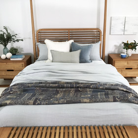 Nordic Bed with Canopy