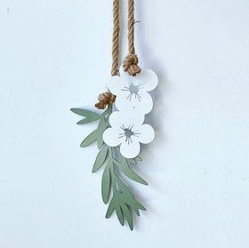 mānuka wall hanging | white & sage