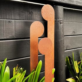 koru garden stakes | corten | set of 3