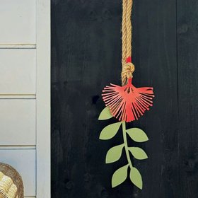 pohutukawa wall hanging red/green large
