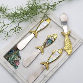 Set of Four Fish Butter Knives with Mother of Pearl Inlay, Lifestyle 2