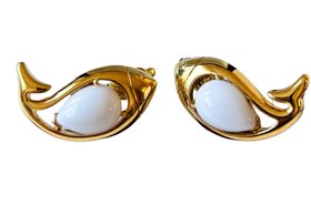 Vintage Trifari Lucite Earrings