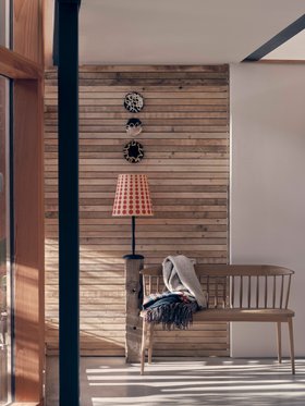 Drummer Bench Light Oak