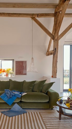 Wodge Modular Chaise Longue in Grass Clippings Green Velvet