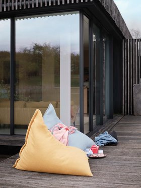 Lollins Triangle Beanbag