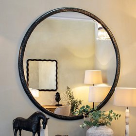 7252 Lindahl Mirror RV Astley Roomset