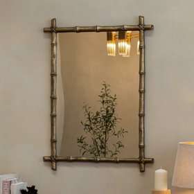 7184 Dahlby Mirror RV Astley Roomset 1