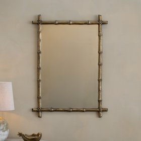 7184 Dahlby Mirror RV Astley Roomset