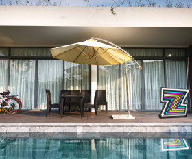Outdoor Project - Neon Lamp Letter Z