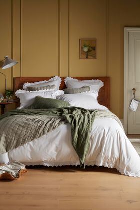 White Valerie 100% Cotton Bed Linen