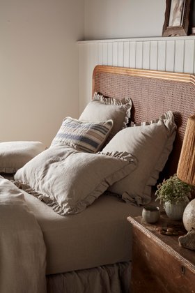 Natural Frill 100% Linen Bed Linen
