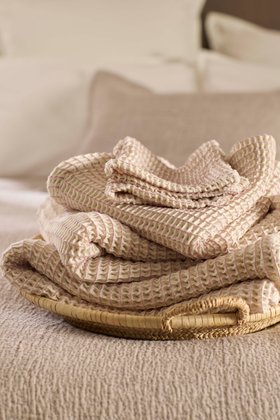 Vintage Rose Stripe 100% Cotton Waffle Towel