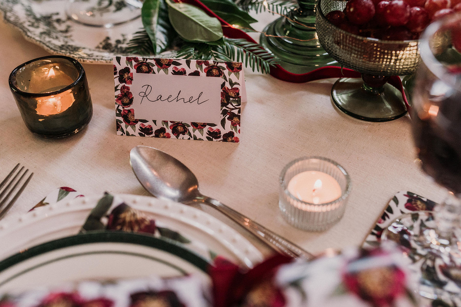 CHRISTMAS ROSE NAME PLACE CARDS
