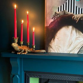King Of The Lizards Four Candle Centrepiece