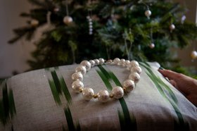 Pearlised lucite necklace