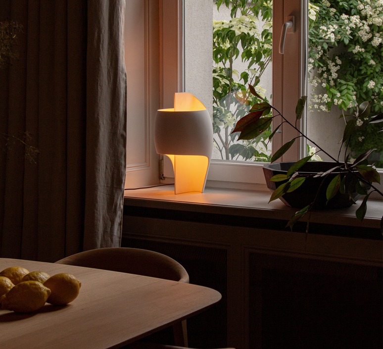 Lampe à poser, Lampe B, gypse blanc, LED, 2200K, 750 lm, L24cm, H39cm - Thierry Dreyfus -DCW éditions Paris