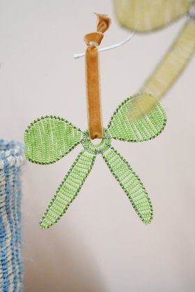 JINSI: Green Hand-beaded Pastel Bow-Shaped Decoration
