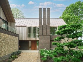Urban Front Ridge pivot door in iroko