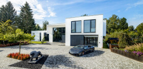 Villa in stile Bauhaus con montauto