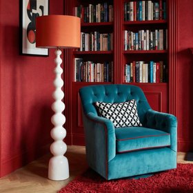 Wobster Floor Lamp in White with Saffron Shade