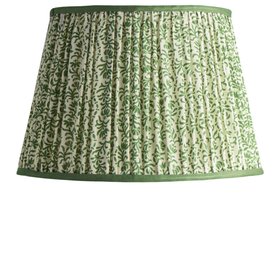 Ellen Merchant shade in 'Emerald' Posy linen