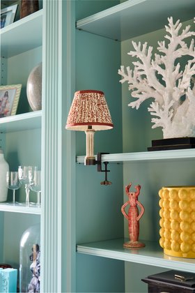 Bronte Rechargeable Bookshelf Light In Natural Whitewash
