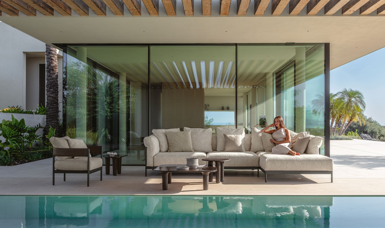 Talenti Outdoor Living - Flow Set Living