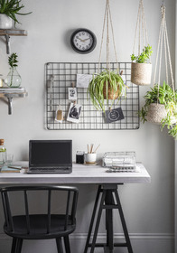 Garden Trading SS19 Green Home Office - Portrait Group Shot