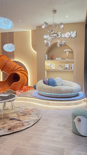Circu at Salone del Mobile 2026 | Children delight in exploring the bedding area